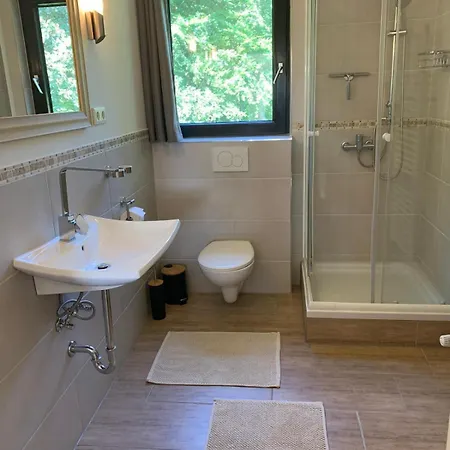 Auf Einem Resthof Zentral Gelegen Mit Viel Und Tieren Appartement *